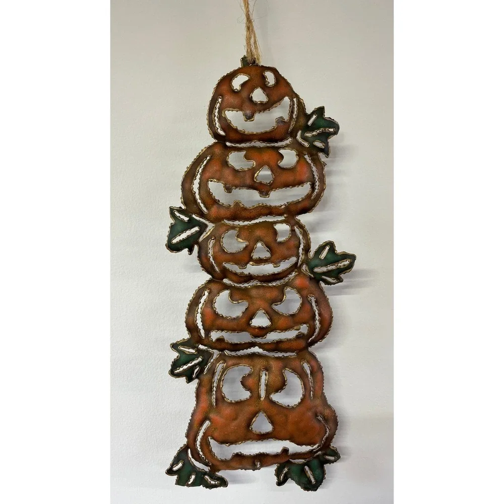 Stacked Metal Jack-O-Lantern Pumpkin Wall Hanging Halloween Decor 19